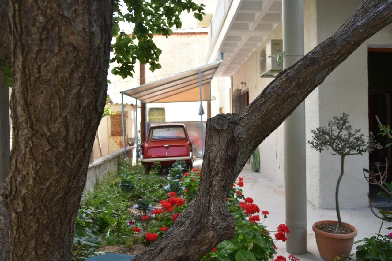 Tasos Seagull Apartments Chania  Buitenkant foto