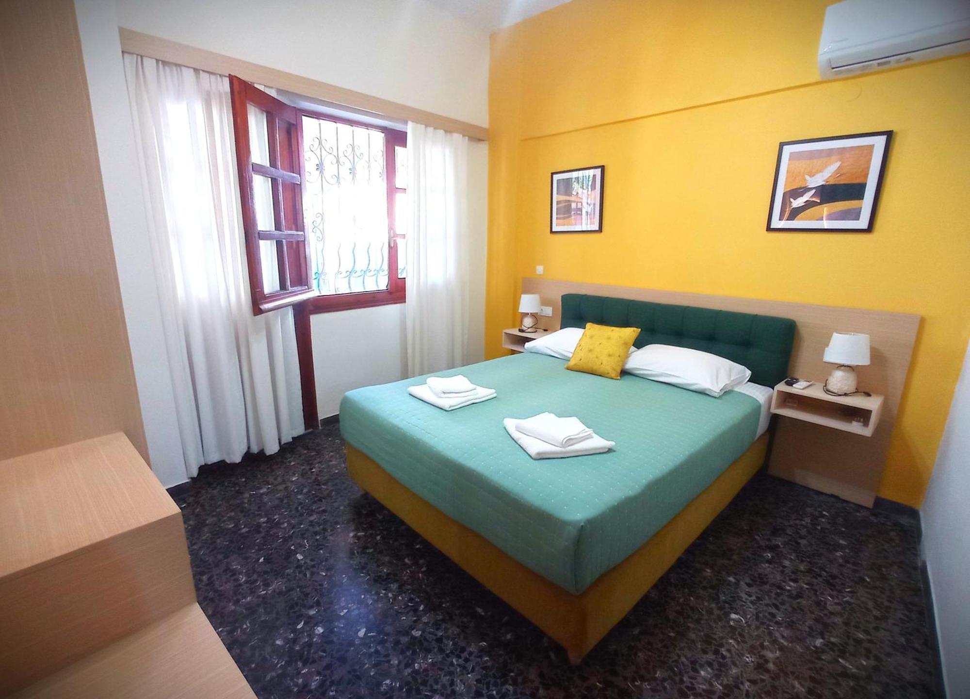 Tasos Seagull Apartments Chania  Buitenkant foto